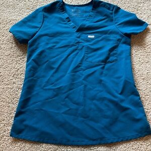 Catarina One Pocket Scrub Top